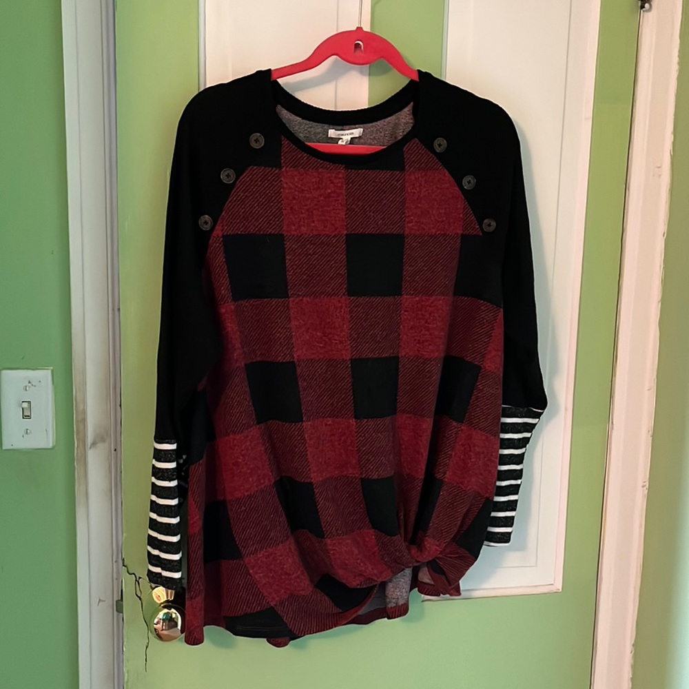 Buffalo plaid, long sleeve top